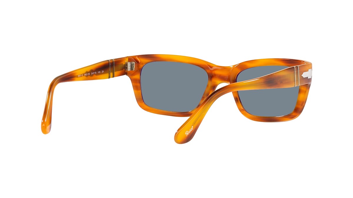 https://assets.persol.com/is/image/Persol/8056597744898_210A.png?impolicy=SEO_16x9